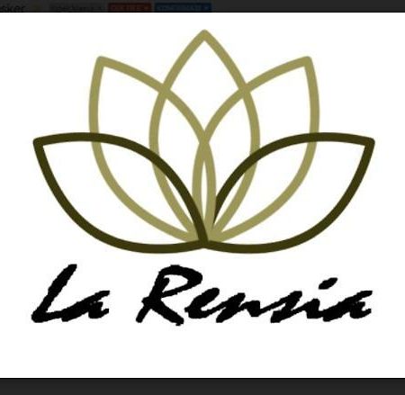 Hotel Larensia Лабуан Баджо Екстериор снимка